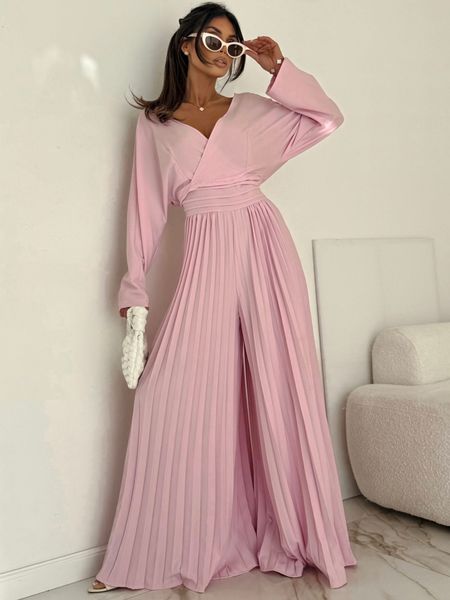 Kombinezon Elegance Plisowany Pudrowy Róż